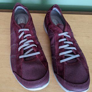 Ladies Clarks Maroon Casual Shoes